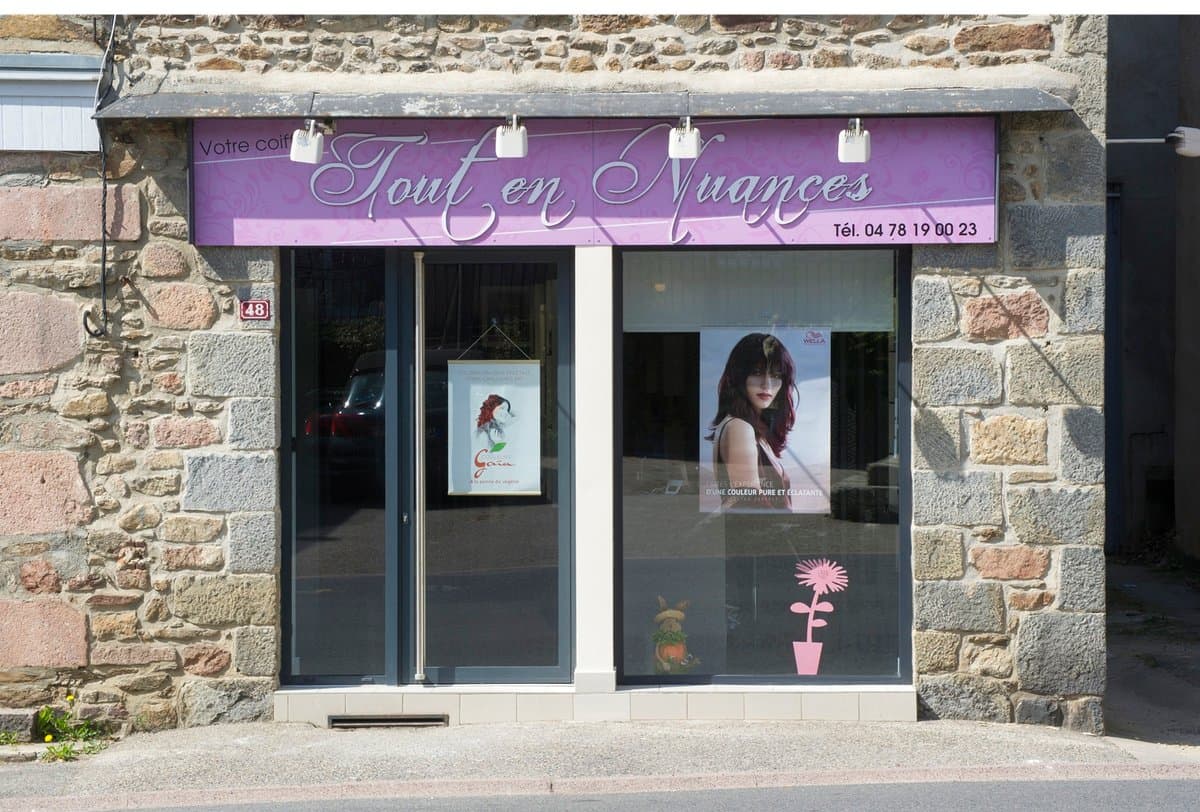Salon de coiffure à vendre - Larajasse (69590)