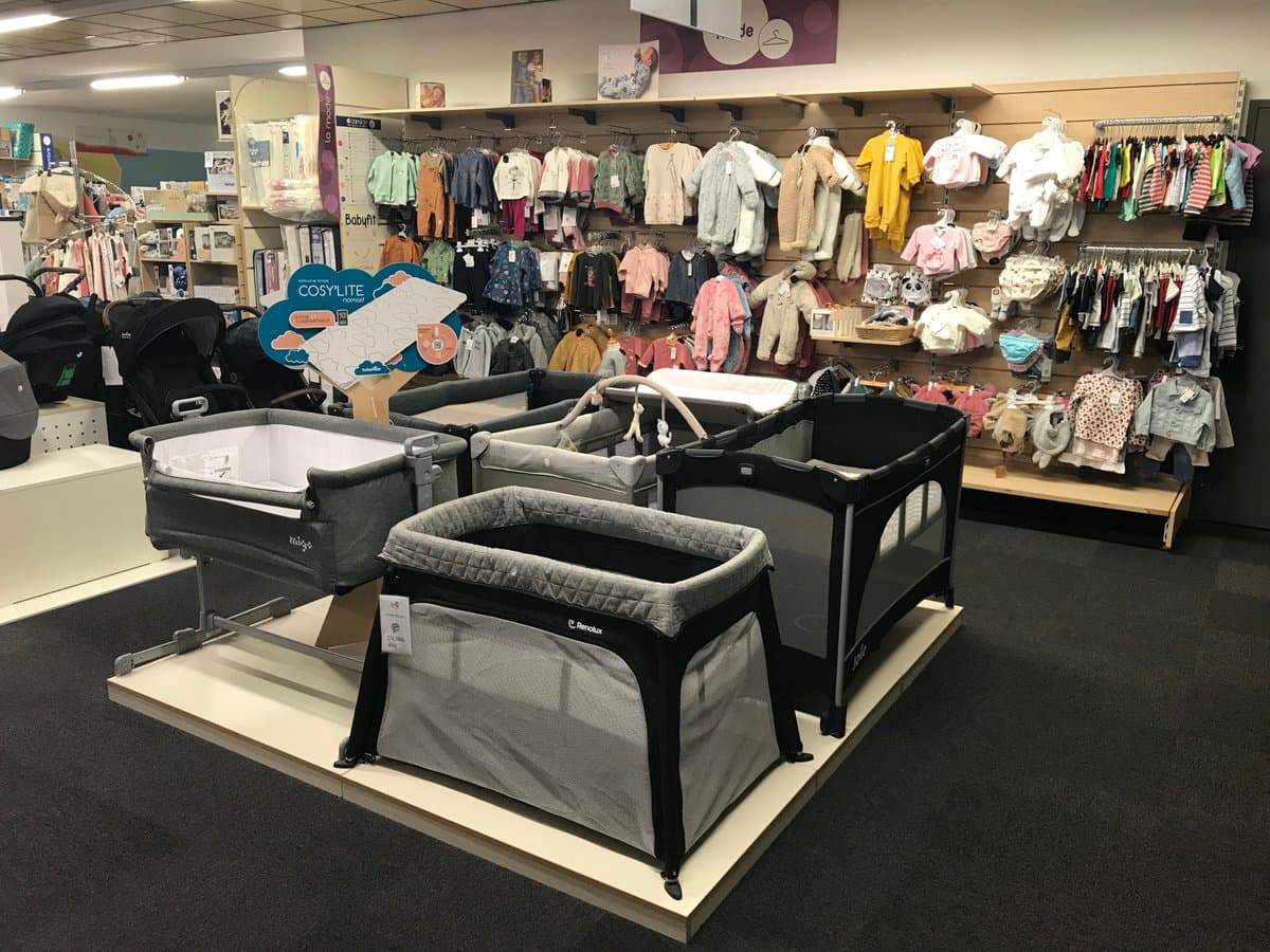 Boutique "Autour de Bébé" franchisée - Davézieux (07430) - photo 2