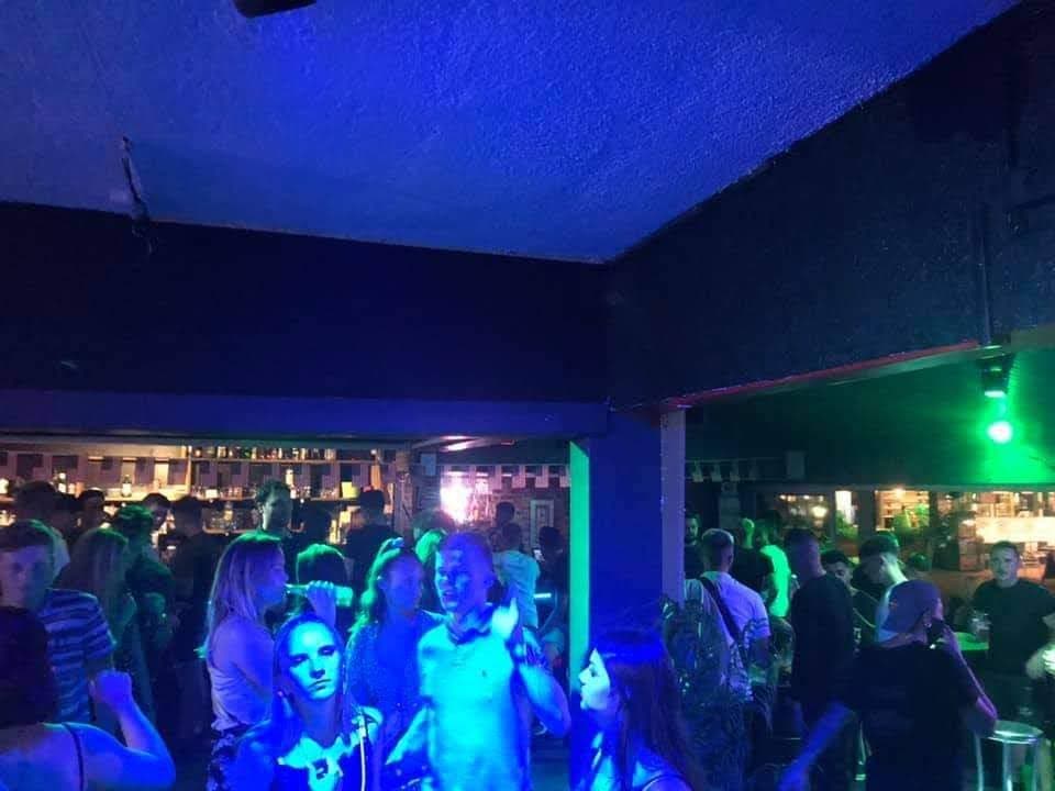 Bar musical avec licence 4 - Marseillan, bord de mer (34340) - photo 2