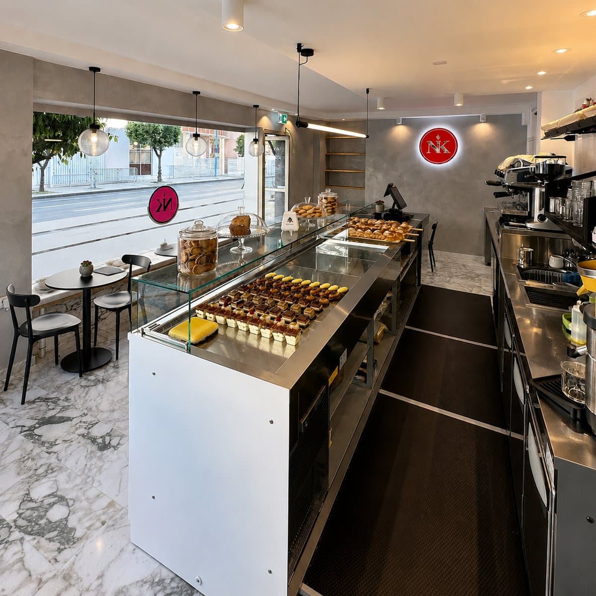 Pâtisserie à vendre à Menton (06) - local équipé avec appartement
