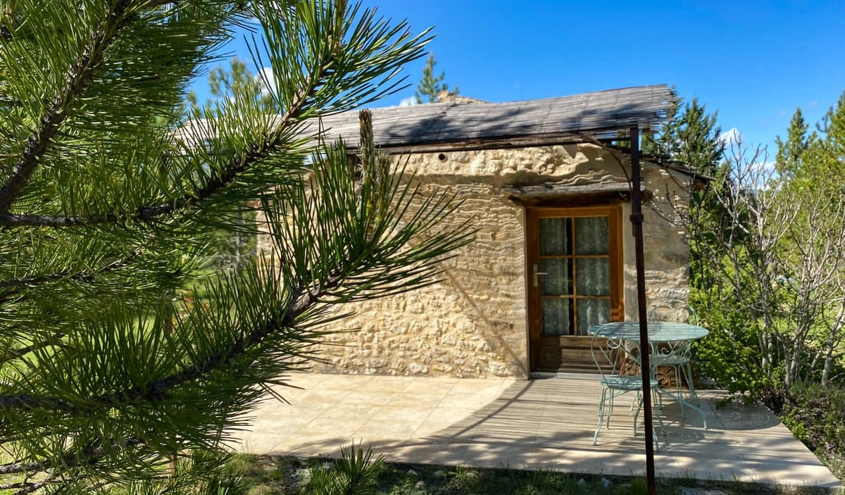 Hameau provençal et village de vacances à Sigonce (04) - photo 3