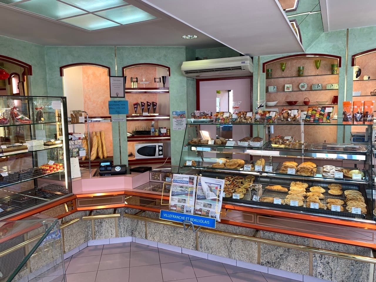 Pâtisserie Chocolaterie à 2 endroits stratégiques - photo 3
