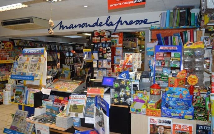 Presse - Librairie - cadeaux - jeux - PLEIN CENTRE
