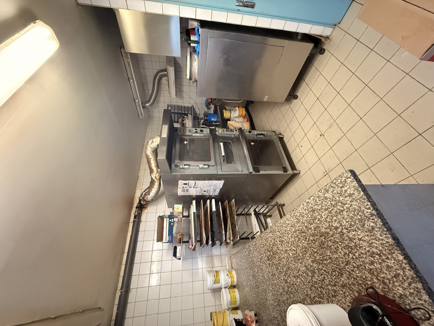 Boulangerie Centre ville Chateau landon en face de l'eglise