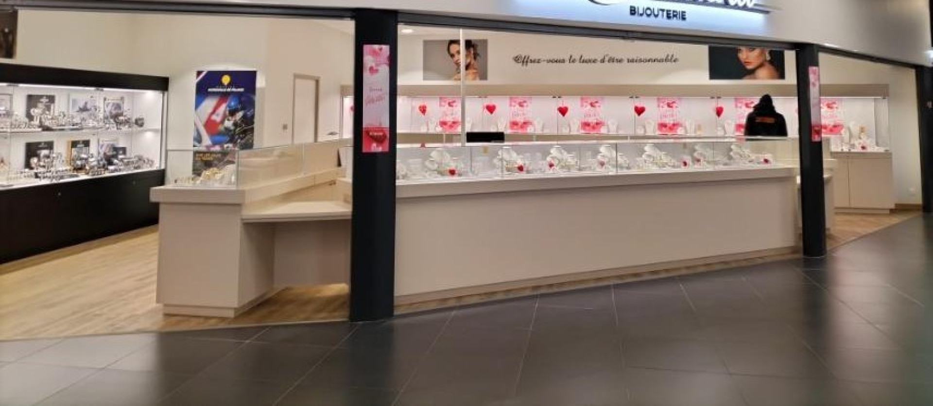 Bijouterie /horlogerie avec  grand potentiel de développement chiffre d'affaire